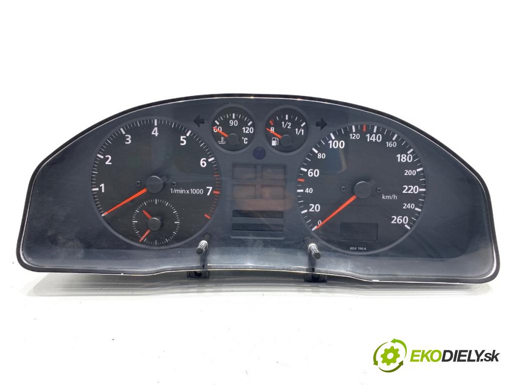 AUDI A4 B5 sedan 1995 74 kW 1.6 1595 prístrojovka 8D0919033C (Přístrojové desky, displeje)