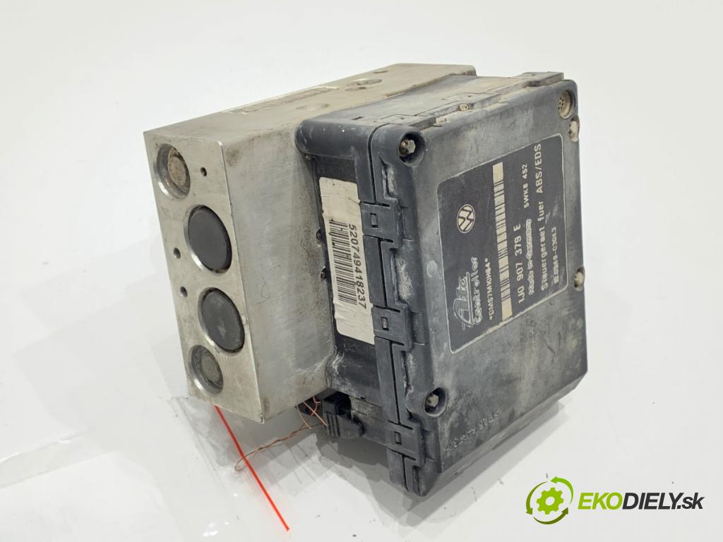 SKODA OCTAVIA I liftback 1998 92 kW 1.8 1781 Pumpa ABS 1J0907379E (Pumpa ABS)