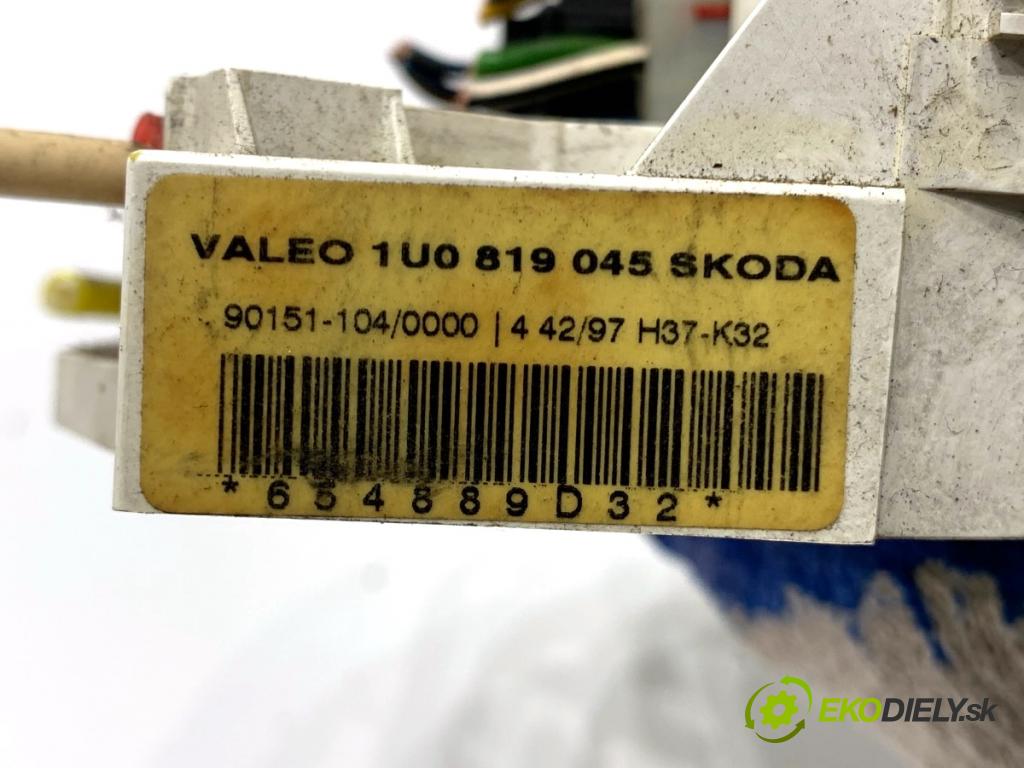 SKODA OCTAVIA I liftback 1998 92 kW 1.8 1781 Panel ovládania kúrenia 1U0819045 (Prepínacie páčky pod volantom)