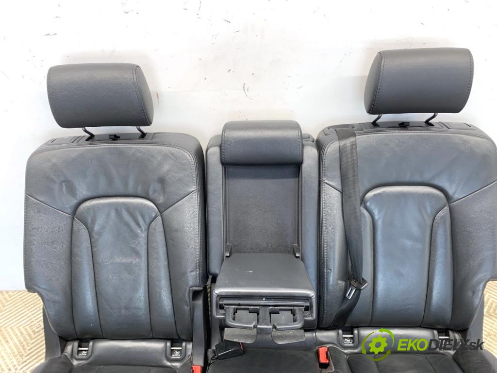 AUDI Q7 4L SUV 2007 171 kW 3.0 TDI quattro 2967 Sedadlá, sedačky Sedadlo Sedadlo tretí rad bočné