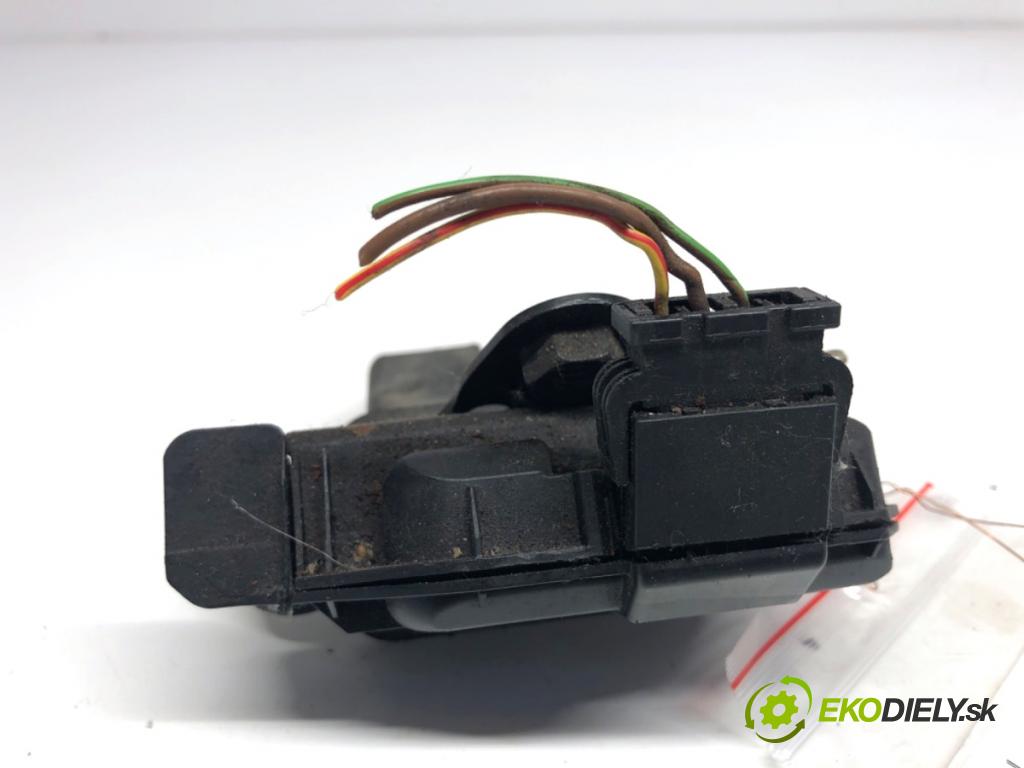 SKODA FABIA II liftback 2007 51 kW 1.2 1198 zámok dveří zadní část 5J0827501B