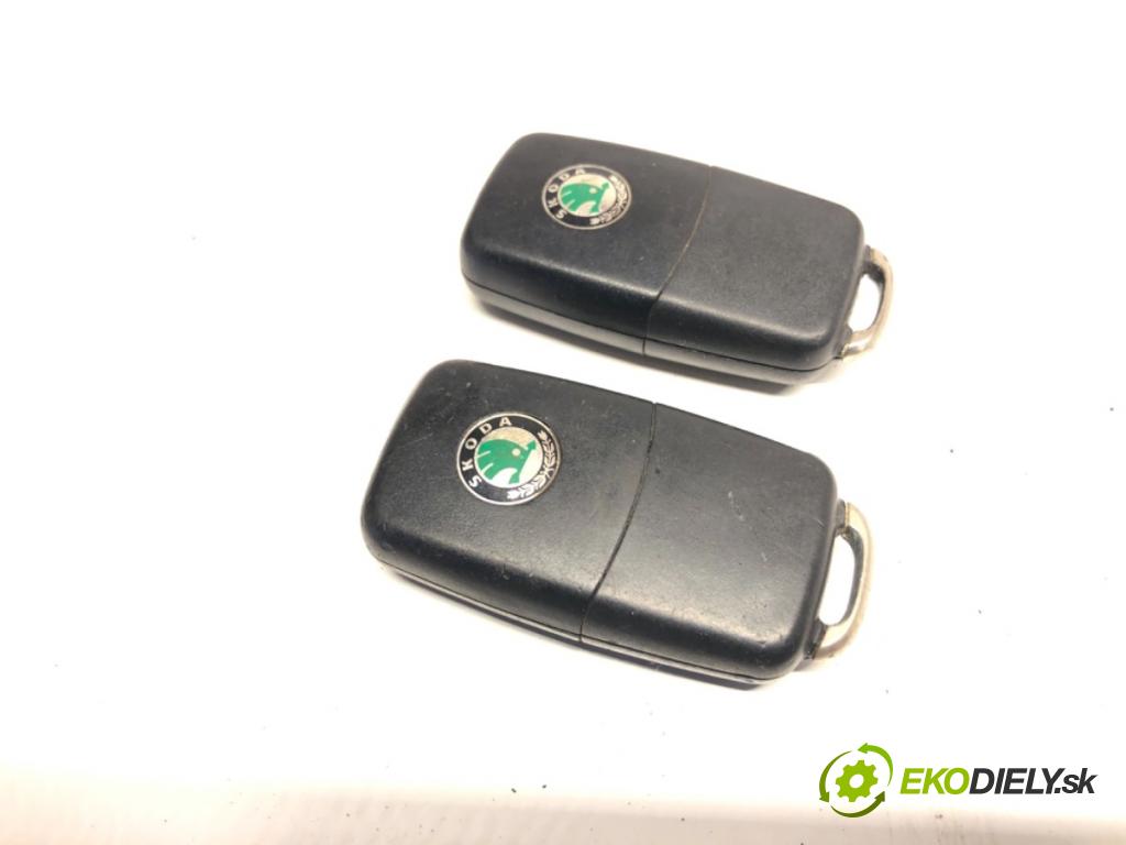 SKODA FABIA II liftback 2007 51 kW 1.2 1198 spínačka 4B0905851C (Spínací skříňky a klíče)