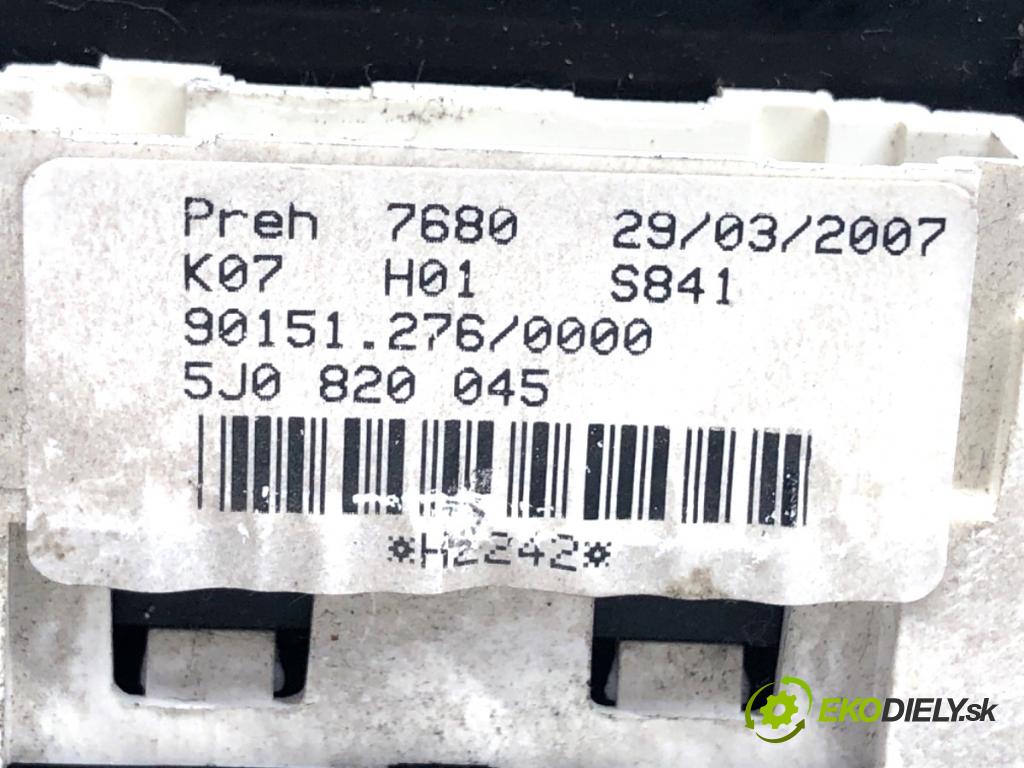 SKODA FABIA II liftback 2007 51 kW 1.2 1198 Panel ovládania kúrenia 5J0820045 (Prepínacie páčky pod volantom)