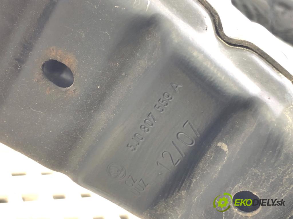 SKODA FABIA II liftback 2007 51 kW 1.2 1198 výztuha nárazníka přední část 5J0807559A (Výztuhy přední)