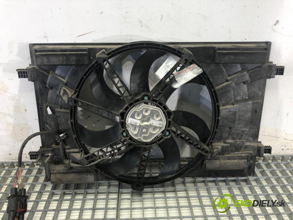 VW GOLF VII liftback 2014 110 kW 2.0 TDI 1968 ventilátor chladiče 5Q0121203CN (Ventilátory)