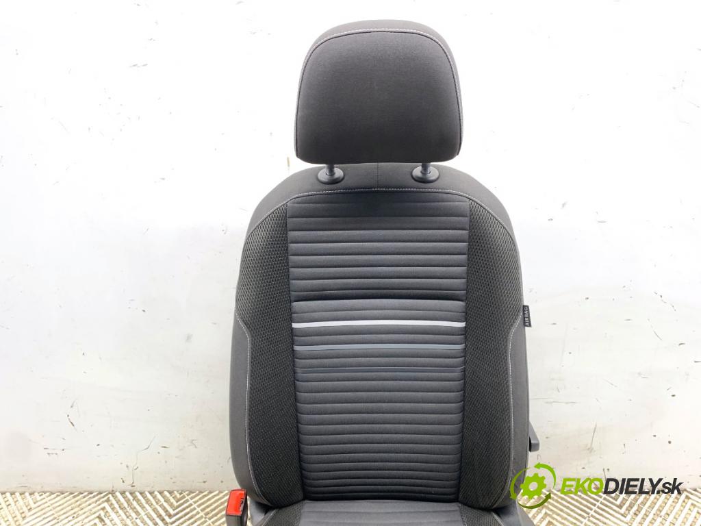 VW GOLF VII liftback 2014 110 kW 2.0 TDI 1968 Sedadlo ľavy predný