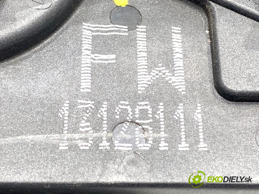 OPEL ASTRA H Kombi 2005 74 kW 1.7 CDTI (L35) 1686 zámok dveře levý přední část 13128111