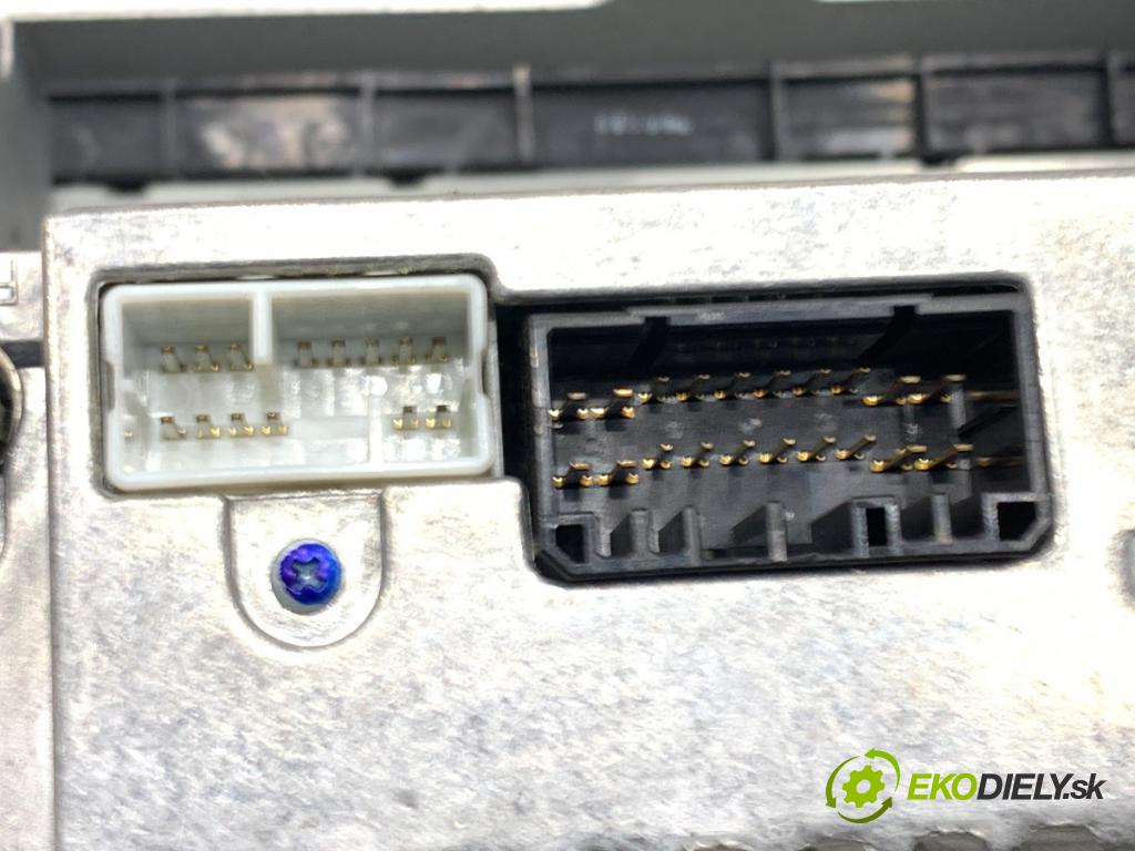 FIAT SEDICI SUV 2009 79 kW 1.6 16V 4x4 1586 RADIO 39101-79J0 (Audio zariadenie)