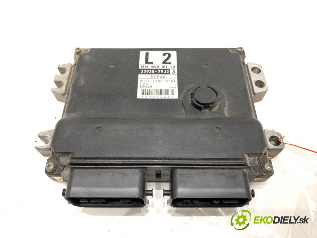 FIAT SEDICI SUV 2009 79 kW 1.6 16V 4x4 1586 riadiaca jednotka Motor 33920-79J23 (Riadiaca jednotka)