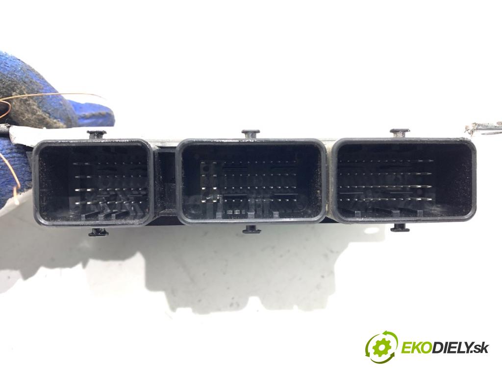 DACIA DUSTER SUV 2017 84 kW 1.6 SCe 115 1598 riadiaca jednotka Motor 237106320R (Riadiaca jednotka)