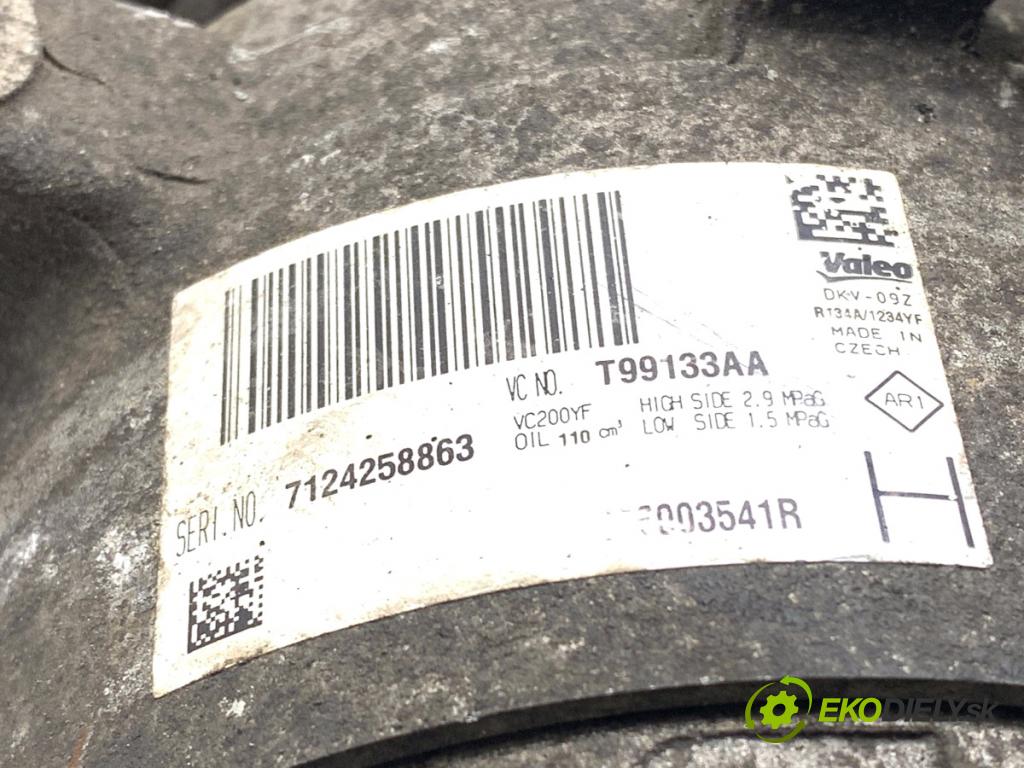 DACIA DUSTER SUV 2017 84 kW 1.6 SCe 115 1598 Kompresor klimatizácie 926003541R (Kompresor klimatizácie)