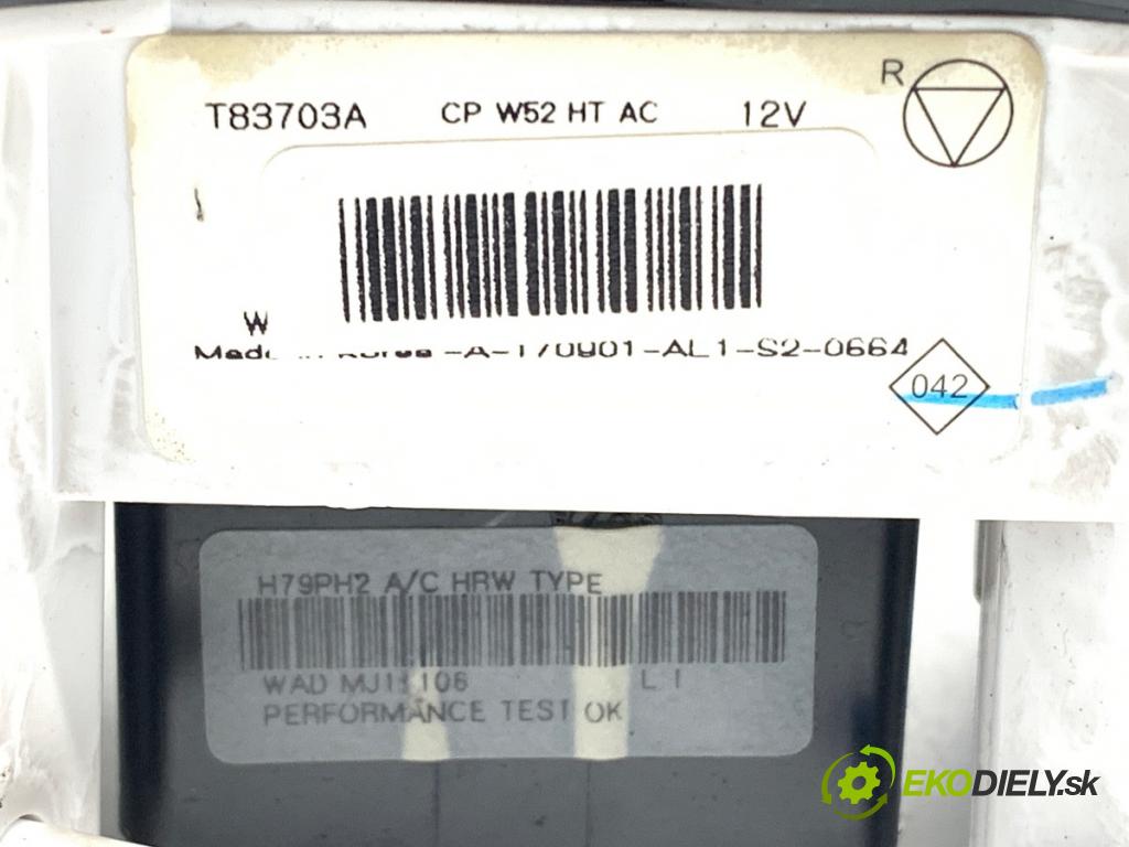 DACIA DUSTER SUV 2017 84 kW 1.6 SCe 115 1598 Panel ovládania kúrenia T83703A (Prepínacie páčky pod volantom)