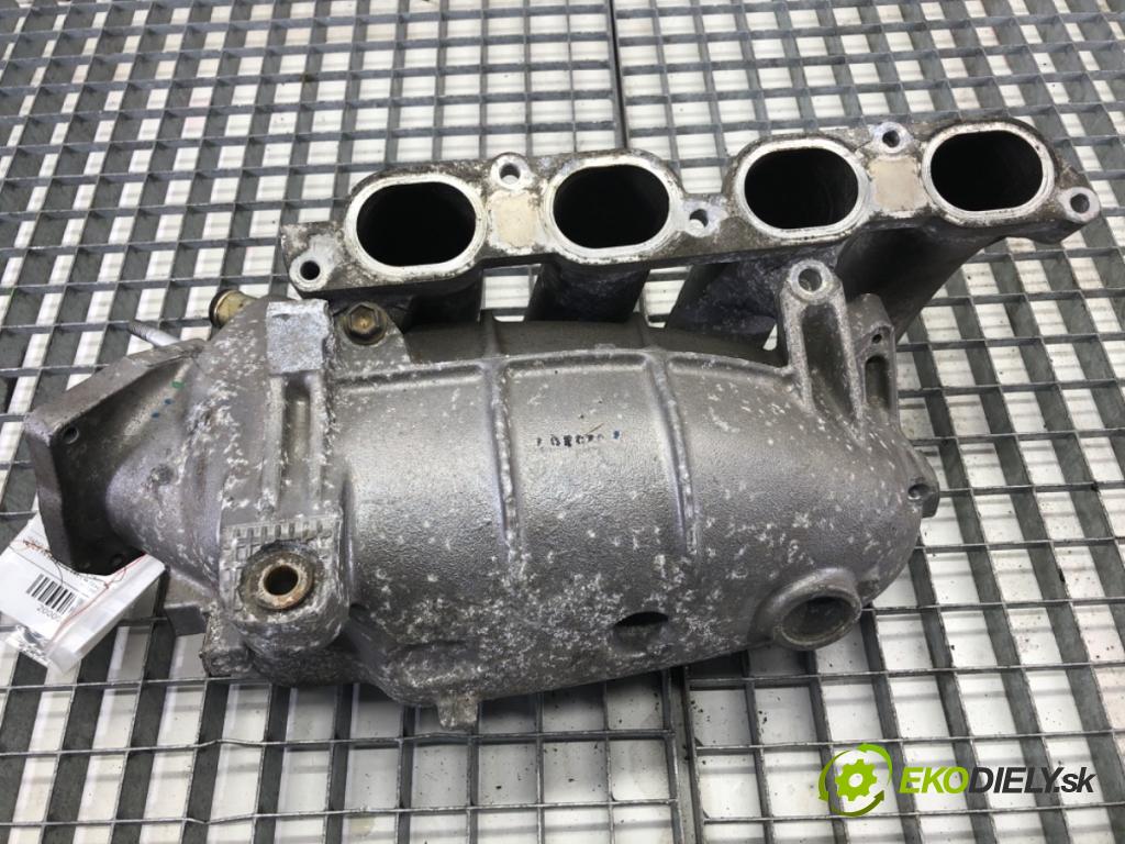 TOYOTA COROLLA E12 liftback 2002 141 kW 1.8 VVTL-i TS (ZZE123) 1796 potrubí sání  (Sací potrubí)