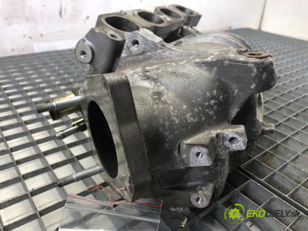 TOYOTA COROLLA E12 liftback 2002 141 kW 1.8 VVTL-i TS (ZZE123) 1796 Potrubie sacie, sanie  (Sacie potrubie)