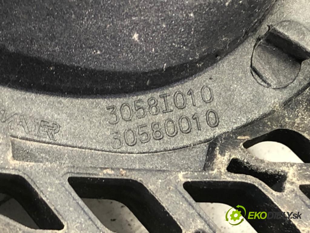 TOYOTA COROLLA E12 liftback 2002 141 kW 1.8 VVTL-i TS (ZZE123) 1796 mřížka maska  (Mřížky (masky) chladičů)