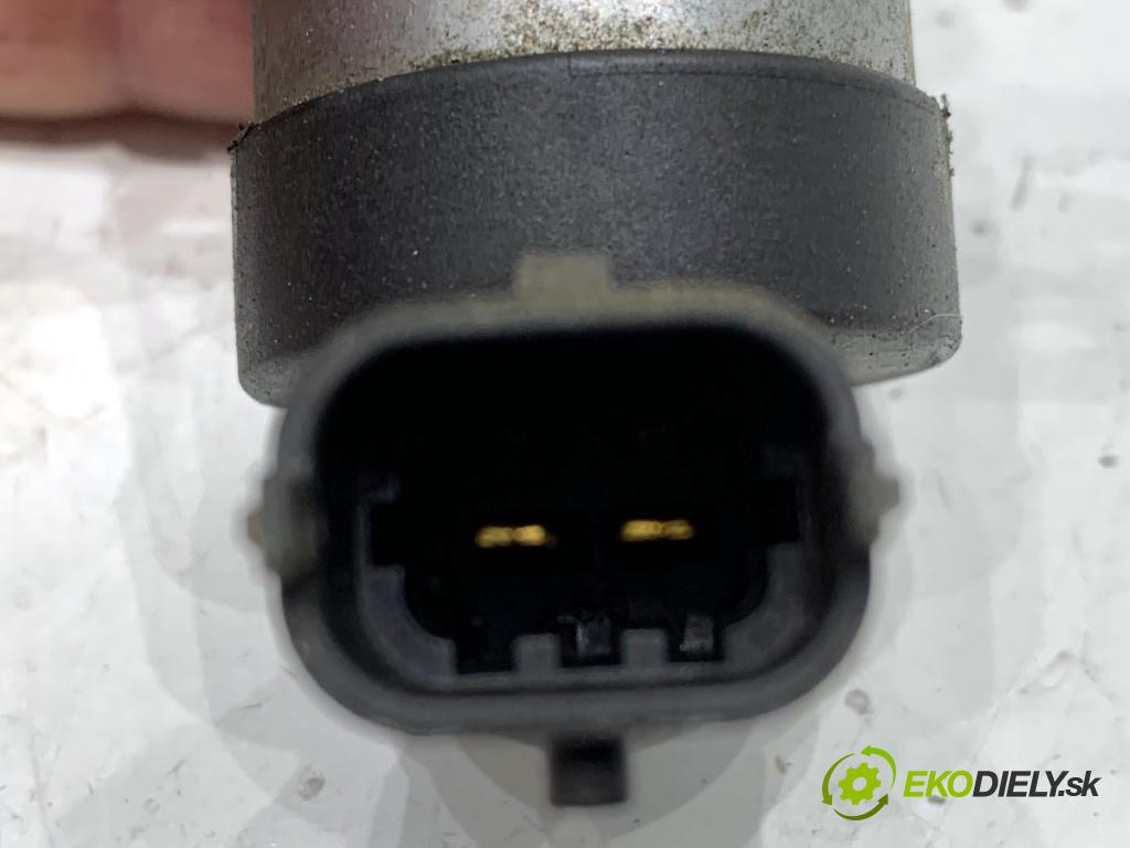 OPEL ASTRA H Kombi 2006 74 kW 1.9 CDTI (L35) 1910 Regulátor tlaku paliva  (Palivový systém ostatné)