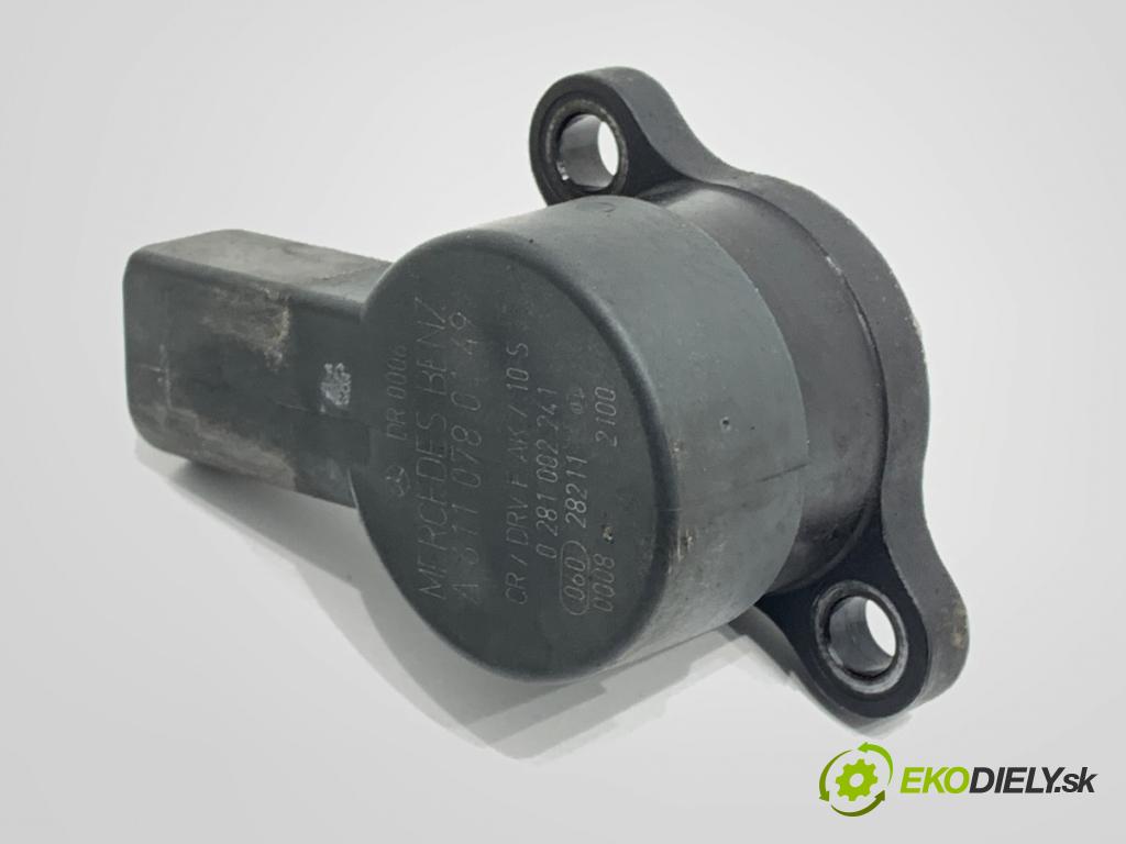 MERCEDES-BENZ W168 liftback 2002 70 kW A 170 CDI (168.009, 168.109) 1689 Regulátor tlaku paliva 6110780149 0281002241 (Palivový systém ostatné)
