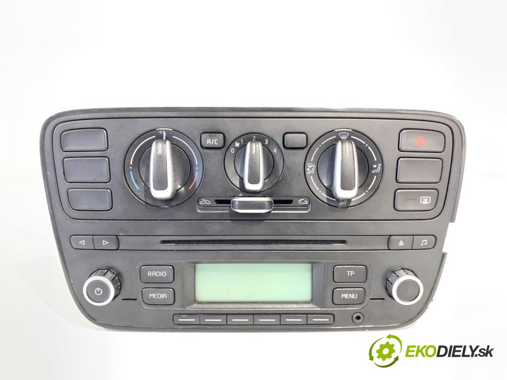 SKODA CITIGO liftback 2014 44 kW 1.0 999 RADIO 1ST035156B 1ST820045N (Audio zařízení)