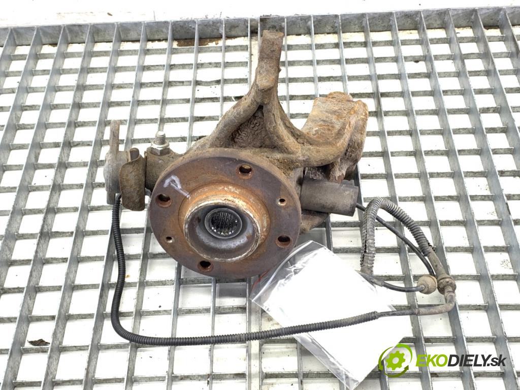 CITROEN C3 kabriolet 2003 54 kW 1.4 1360 náboj pravy predný 