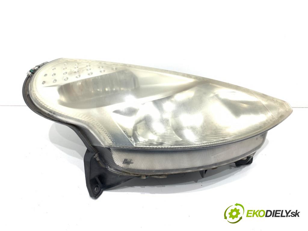 CITROEN C3 kabriolet 2003 54 kW 1.4 1360 světlomet pravý přední část 41580748D