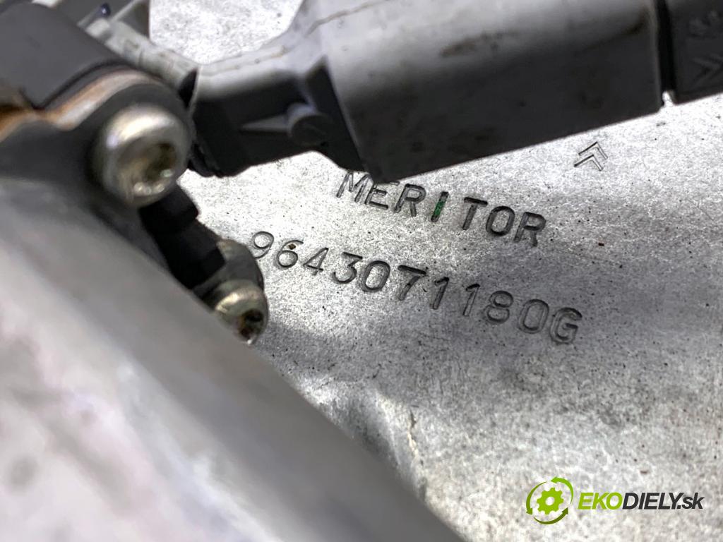 CITROEN C3 kabriolet 2003 54 kW 1.4 1360 mechanismus okna levý zadní část 9643071180G