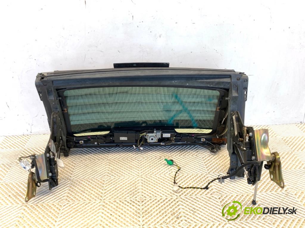 CITROEN C3 kabriolet 2003 54 kW 1.4 1360 střecha výztuha okno zadní část závěsky