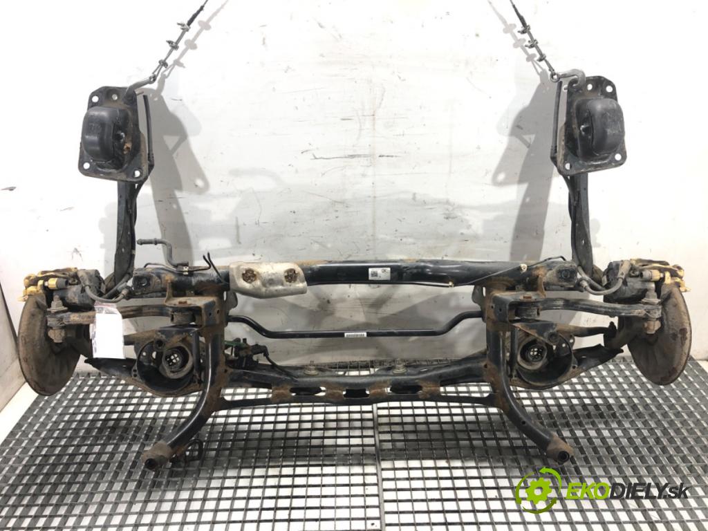 VW GOLF VII Kombi 2014 110 kW 2.0 TDI 1968 výztuha zadní část 5Q0505315H