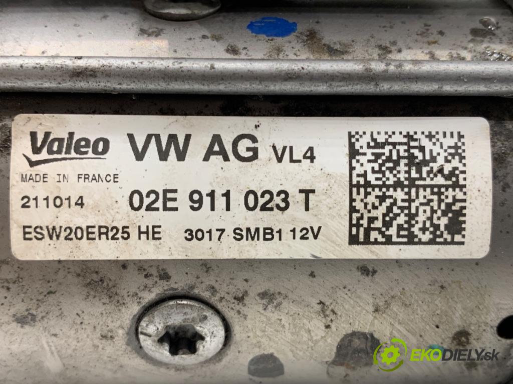 VW GOLF VII Kombi 2014 110 kW 2.0 TDI 1968 Štartér 02E911023T (Štartér)