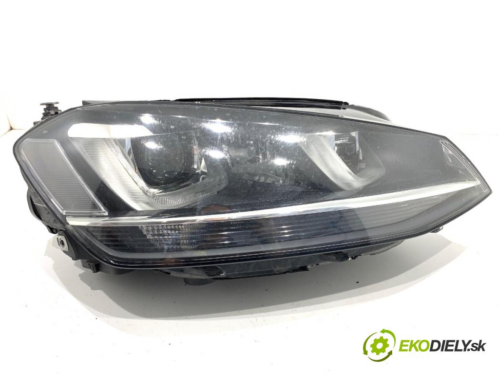VW GOLF VII Kombi 2014 110 kW 2.0 TDI 1968 světlomet pravý přední část 5G1941752
