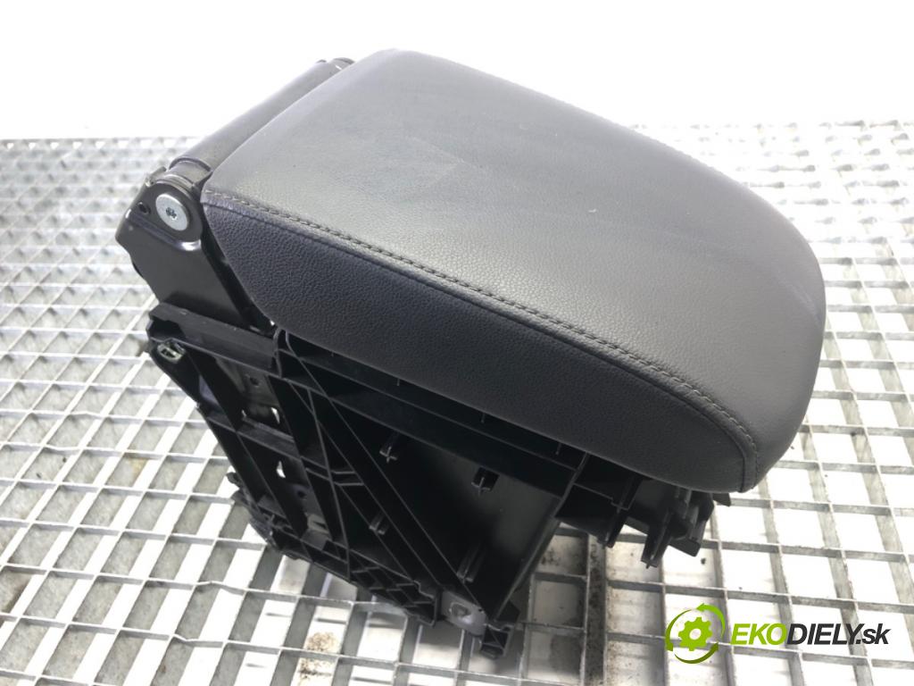 VW GOLF VII Kombi 2014 110 kW 2.0 TDI 1968 loketní opěrka 5G0864251D (Loketní opěrky)