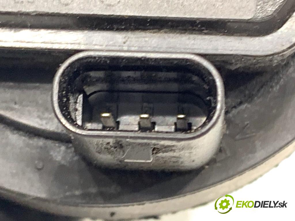 VW GOLF VII Kombi 2014 110 kW 2.0 TDI 1968 DALŠÍ: Pumpa vody 5G0965567 (Vodná pumpa)