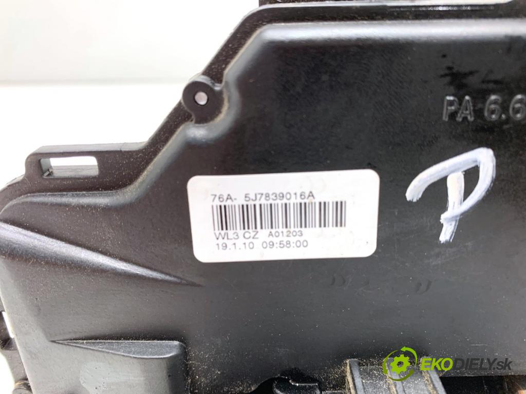 SKODA ROOMSTER nadwozie wielkoprzestrzenne (MPV) 2010 51 kW 1.2 1198 zámok dveře pravý zadní část 5J7839016A