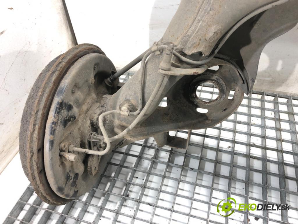SKODA ROOMSTER nadwozie wielkoprzestrzenne (MPV) 2010 51 kW 1.2 1198 výztuha zadní část