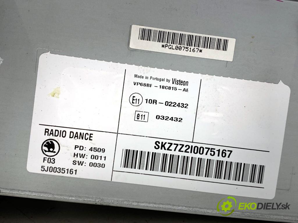 SKODA ROOMSTER nadwozie wielkoprzestrzenne (MPV) 2010 51 kW 1.2 1198 RADIO 5J0035161 (Audio zariadenie)