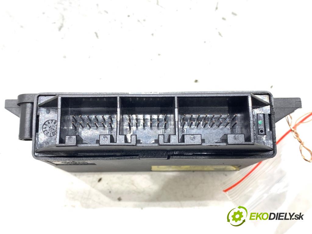 SKODA ROOMSTER nadwozie wielkoprzestrzenne (MPV) 2010 51 kW 1.2 1198 Modul PDC 5J0919283A (Riadiaca jednotka ostatné)