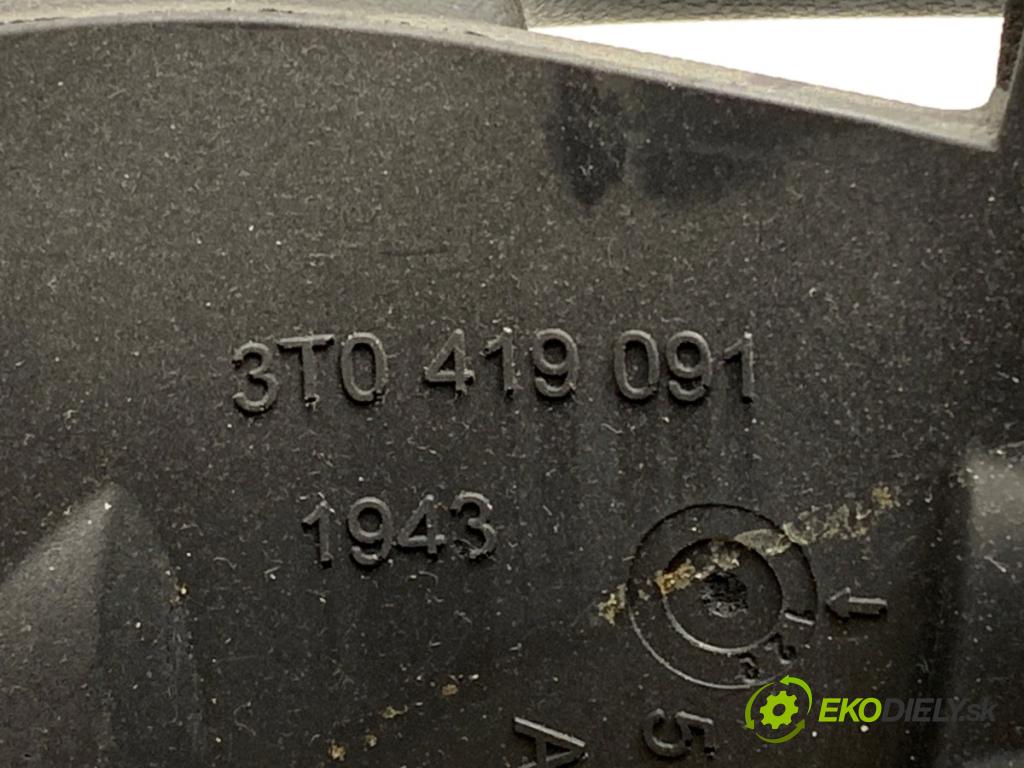 SKODA ROOMSTER nadwozie wielkoprzestrzenne (MPV) 2010 51 kW 1.2 1198 Volant 3T0419091 (Volant)