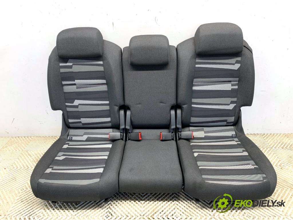 SKODA ROOMSTER nadwozie wielkoprzestrzenne (MPV) 2010 51 kW 1.2 1198 Sedadlo druhý rad 