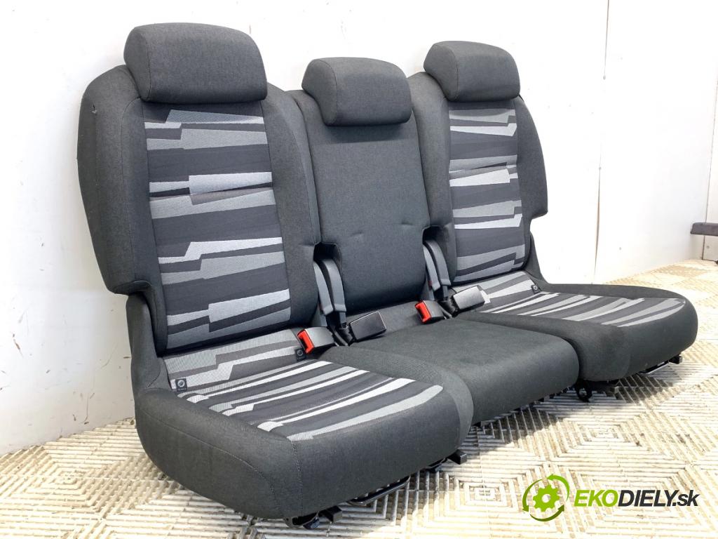 SKODA ROOMSTER nadwozie wielkoprzestrzenne (MPV) 2010 51 kW 1.2 1198 Sedadlo druhý rad