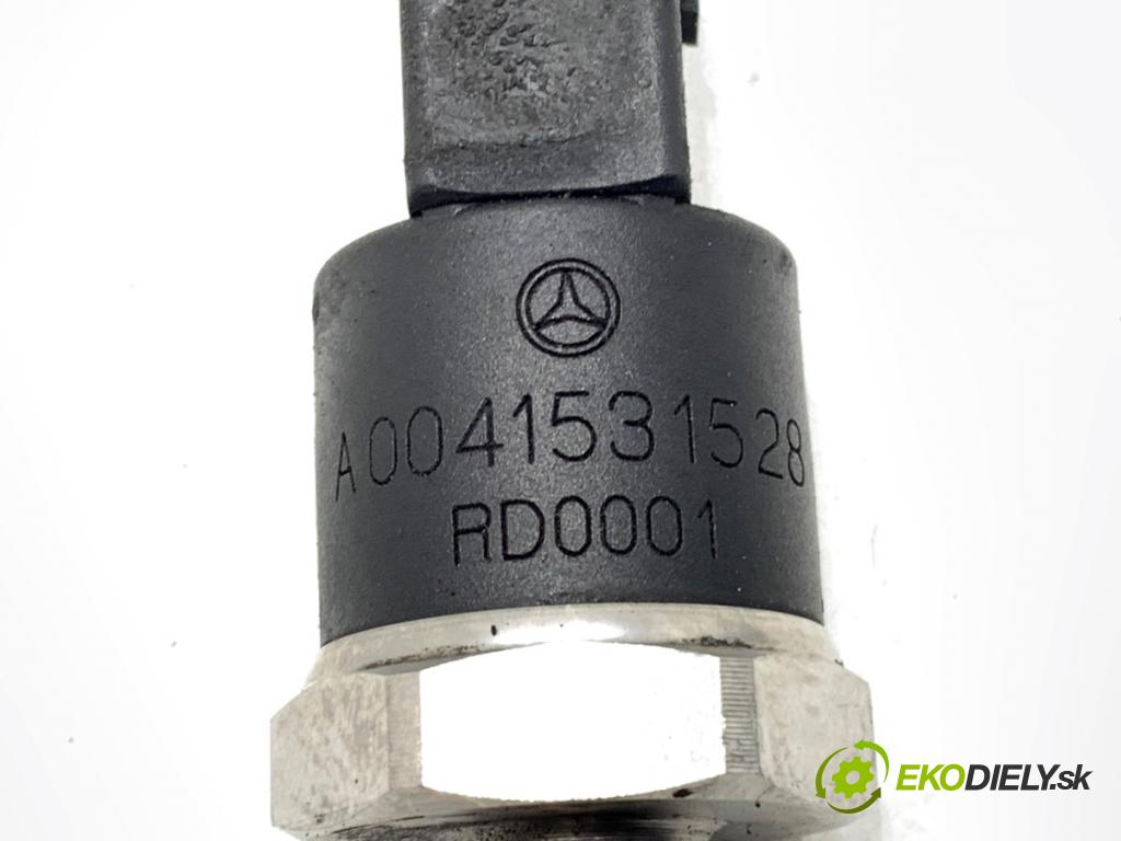 MERCEDES-BENZ W168 liftback 2000 66 kW A 170 CDI (168.008) 1689 Snímač tlaku paliva A0041531528 (Snímač)
