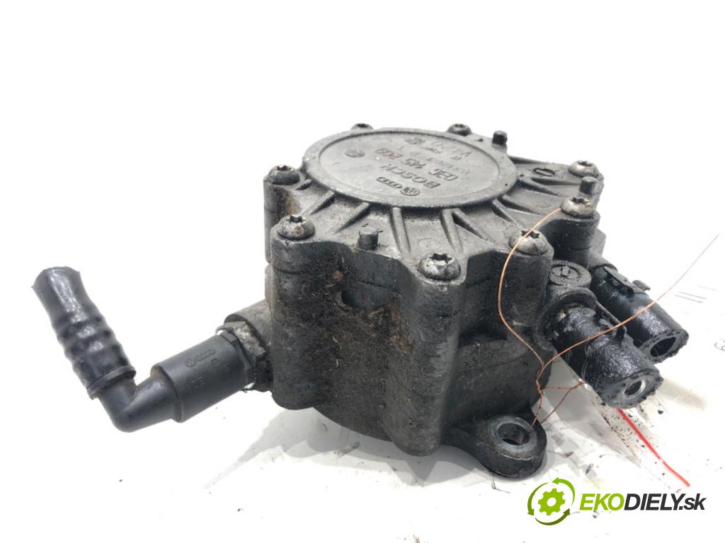 VW TOURAN nadwozie wielkoprzestrzenne (MPV) 2004 74 kW 1.9 TDI 1896 Pumpa vákuová 03G145209