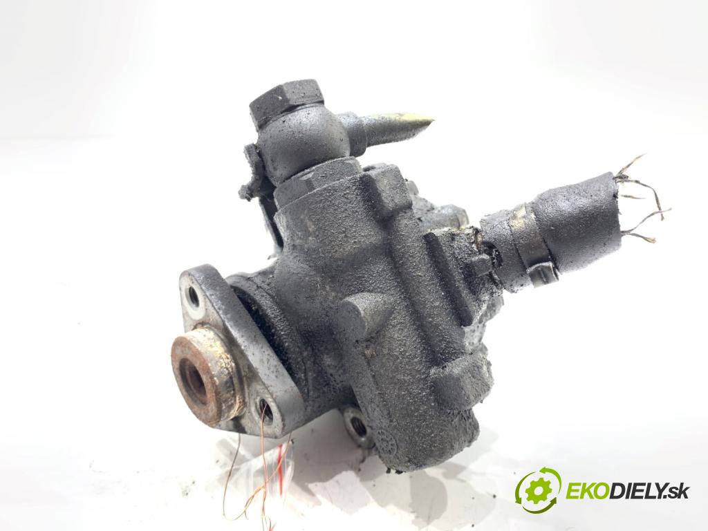 AUDI A4 B7 Kombi 2006 85 kW 1.9 TDI 1896 Pumpa servočerpadlo 8E0145155N (Servočerpadlo, pumpa riadenia)