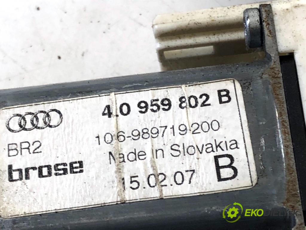 AUDI Q7 4L SUV 2007 171 kW 3.0 TDI quattro 2967 Mechanizmus okna pravy zad 4L0839462A