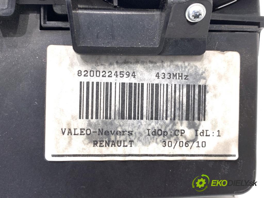 RENAULT ESPACE IV nadwozie wielkoprzestrzenne (MPV) 2002 88 kW 1.9 dCi (JK0U, JK0G) 1870 spinačka 8200224594 (Spínacia skrinka)