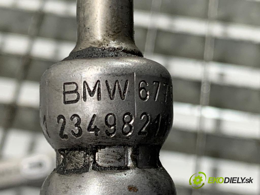 BMW E90 sedan 2005 110 kW 320 i 1995 hadica servočerpadlo 6779300 (Rúrka servočerpadla)