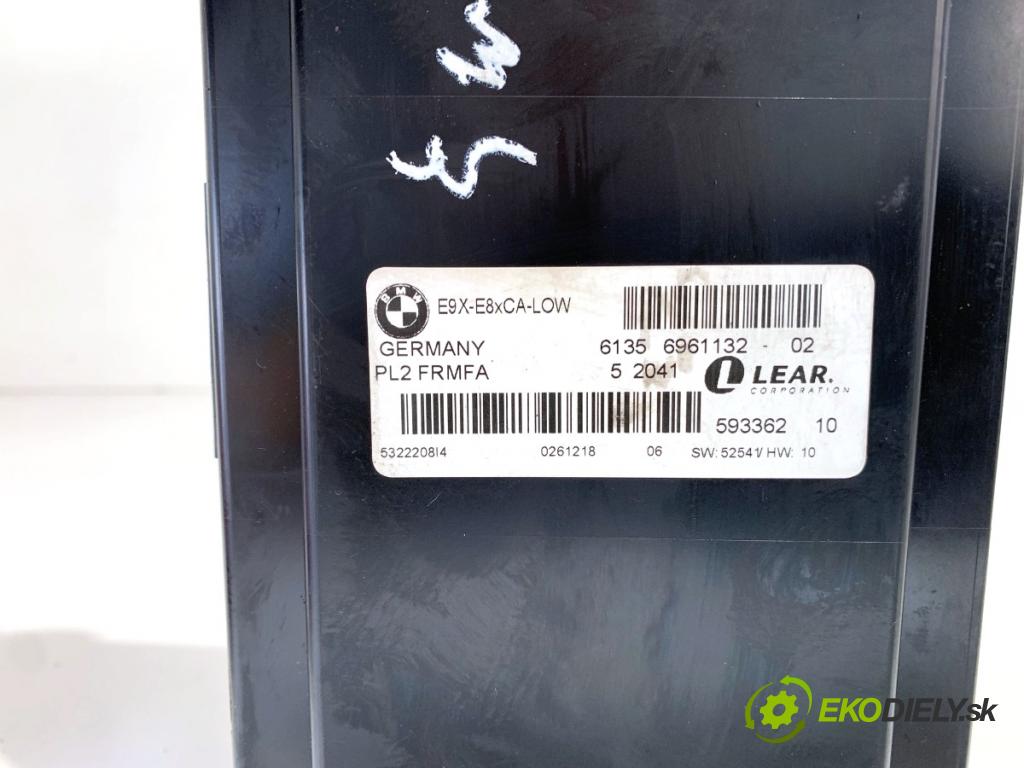 BMW E90 sedan 2005 110 kW 320 i 1995 Modul svetiel 6961132 (Riadiaca jednotka ostatné)