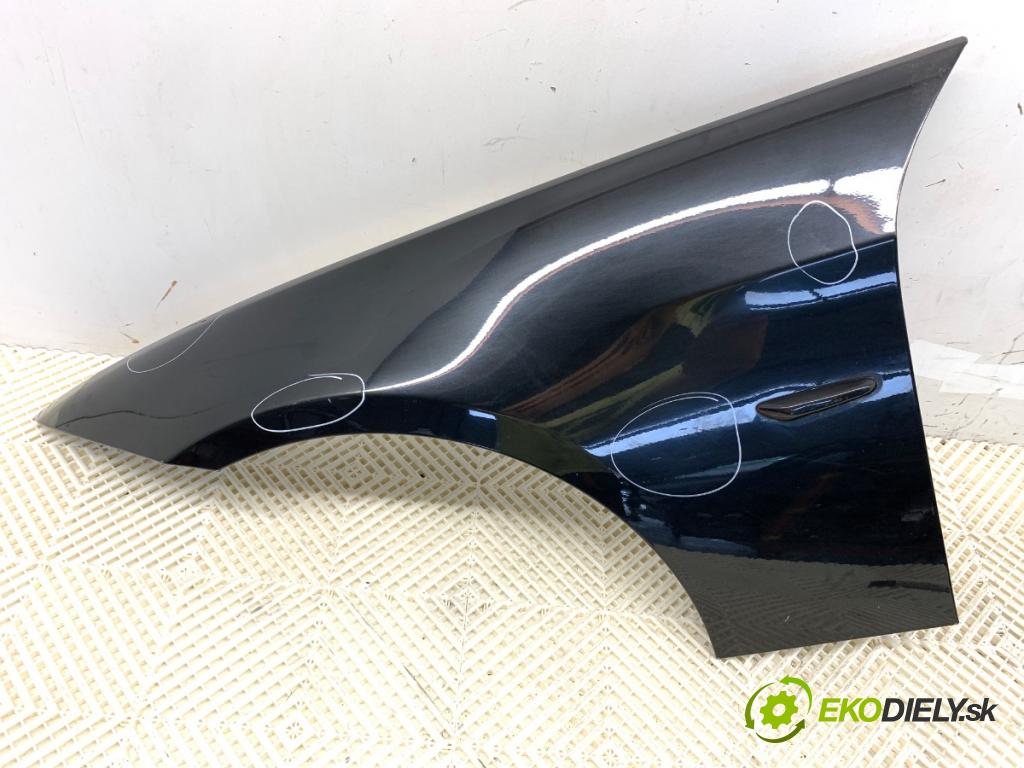 BMW E90 sedan 2005 110 kW 320 i 1995 Blatník ľavy predný 