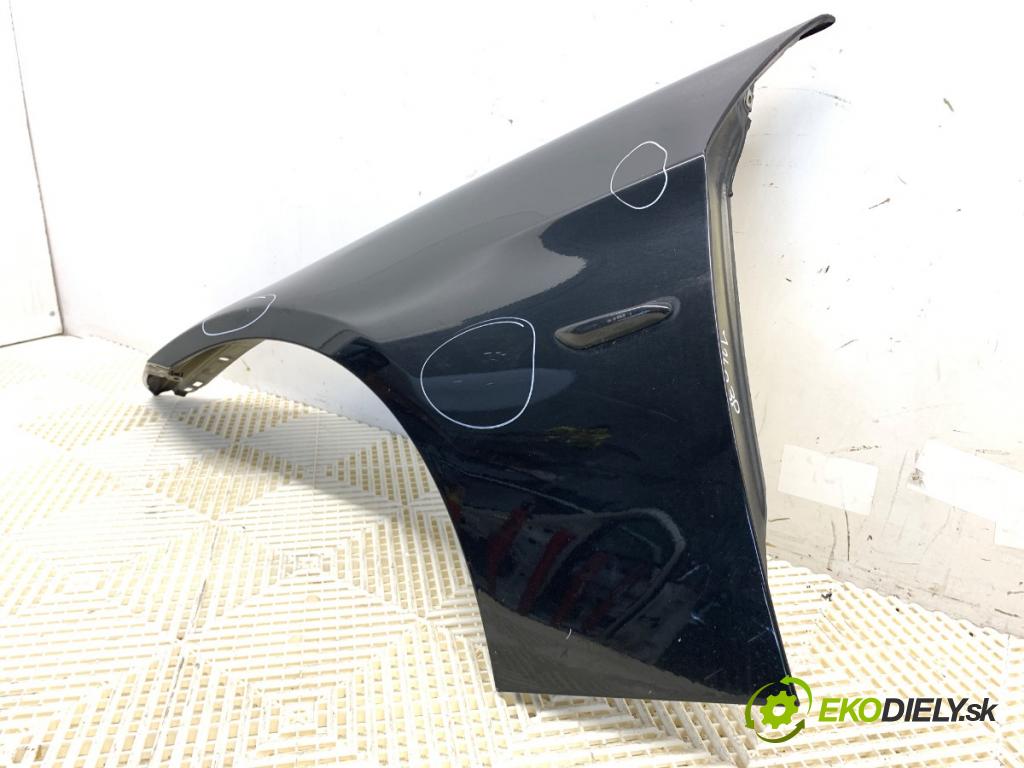 BMW E90 sedan 2005 110 kW 320 i 1995 Blatník ľavy predný