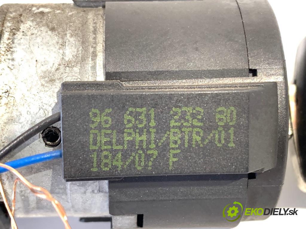 PEUGEOT 308 I liftback 2007 88 kW 1.6 16V 1598 spinačka 36410600 (Spínacia skrinka)