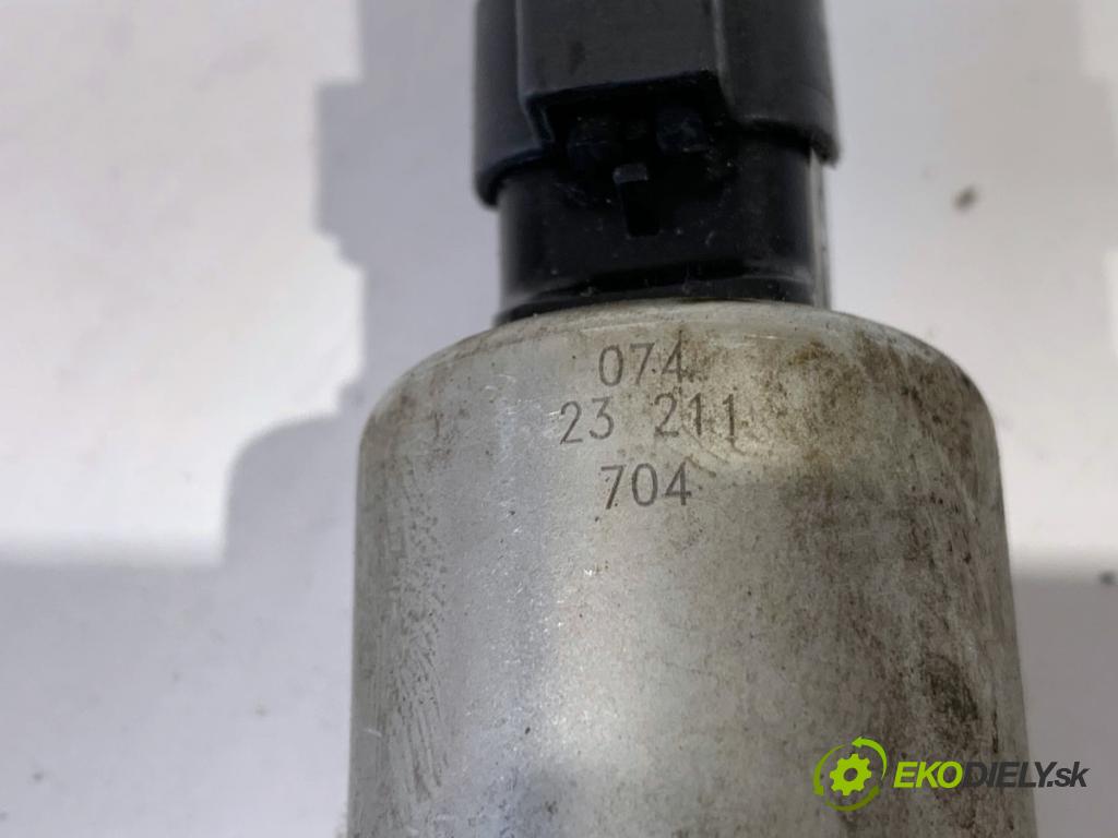 PEUGEOT 308 I liftback 2007 88 kW 1.6 16V 1598 snímač variabilní fázy  (Snímače)