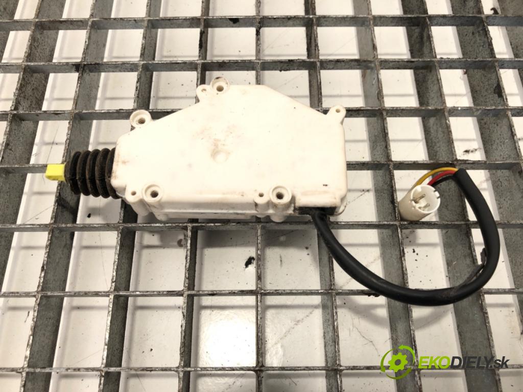 DAF XF Ciągnik siodłowy 2017 340 kW FT 460 340 kW [462 KM] olej napędowy 2012 - 2022 12900 teleskop centrálního zámku 1893637